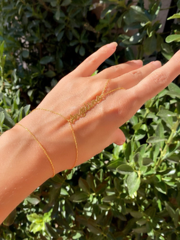 Bracelet chaîne à main avec nom personnalisé