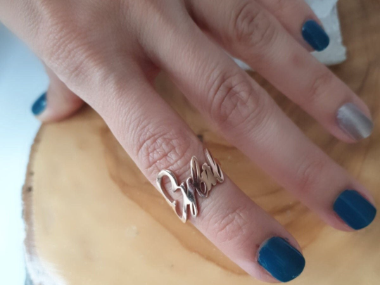 Personalisierter handgeschriebener Namensring
