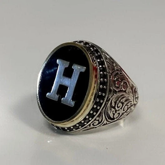 Bague noire personnalisée pour homme